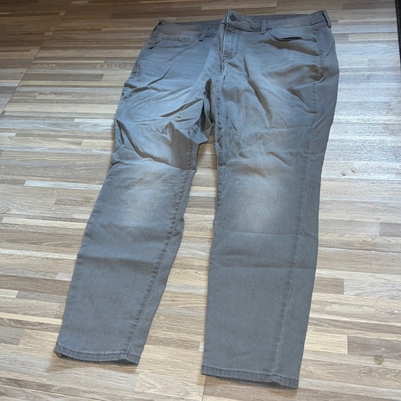 Old Navy Denim - Old navy gray midrise rockstar skinny jeans